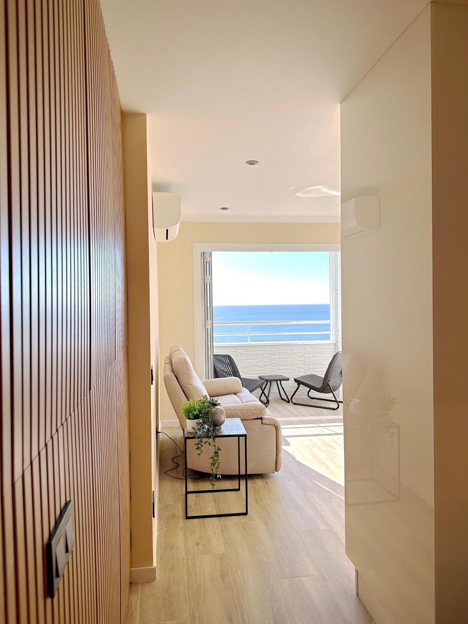 אמפוריבראבה Penthouse On The Beach מראה חיצוני תמונה